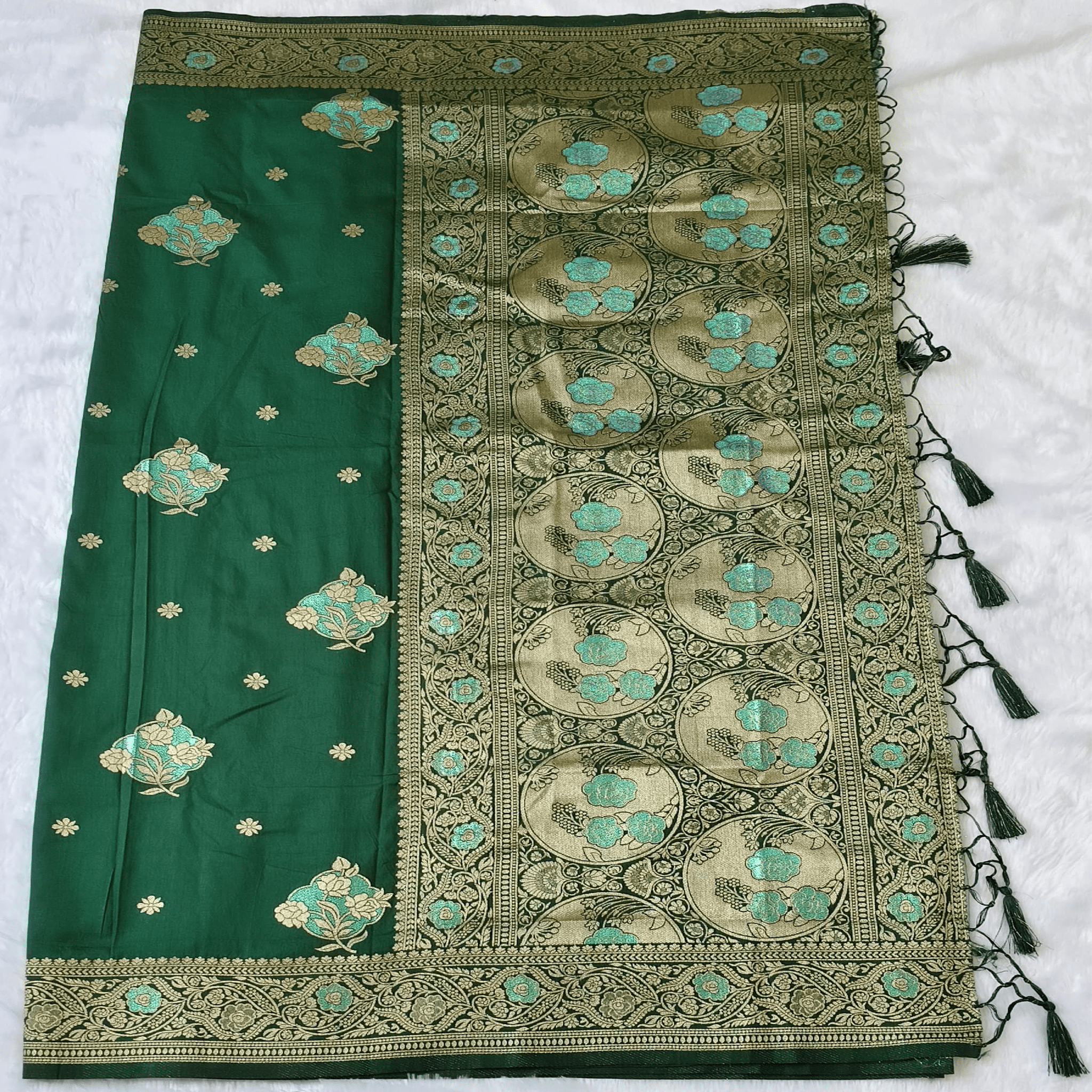 Dola Silk Saree - StitchVogue