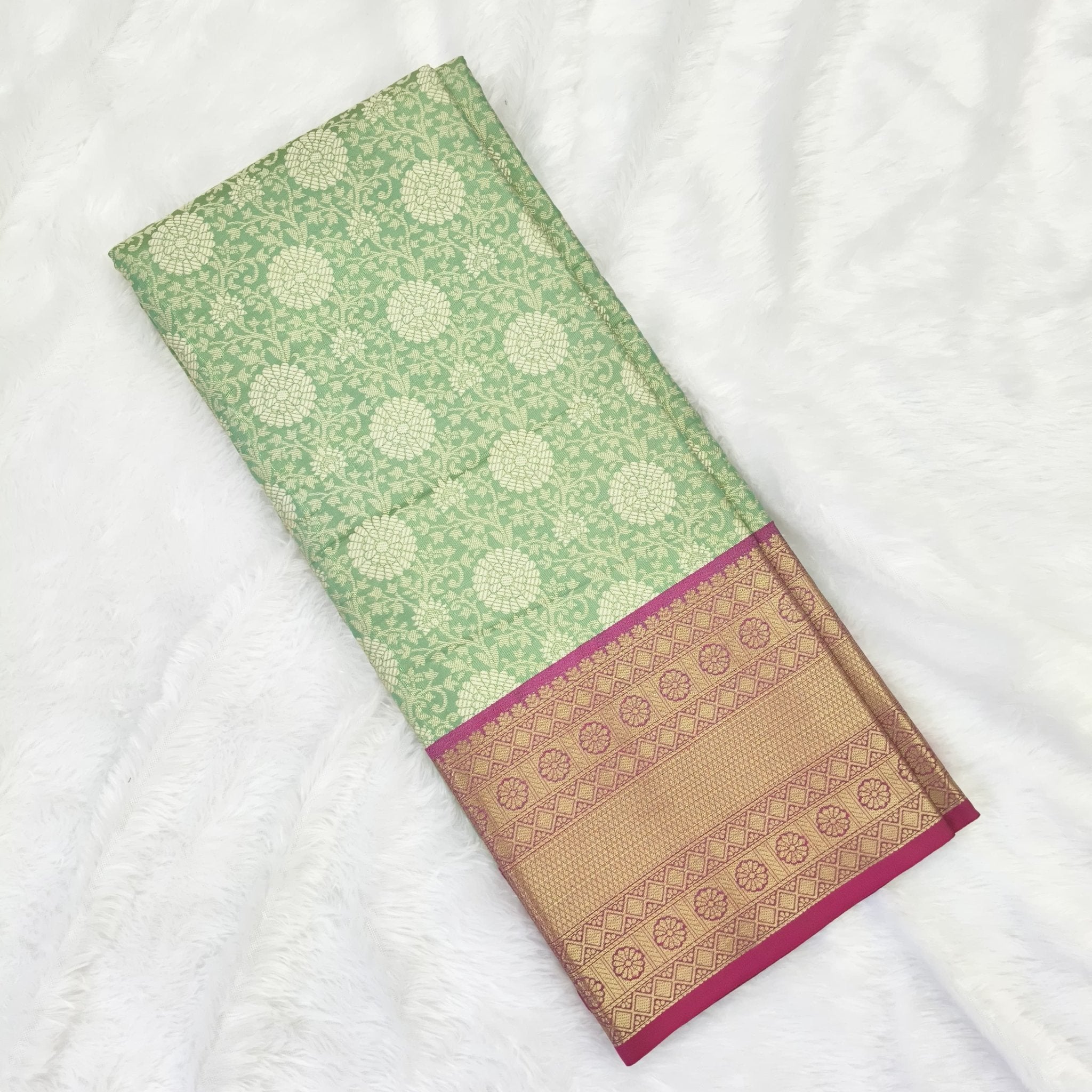 Pattu Silk Saree - StitchVogue