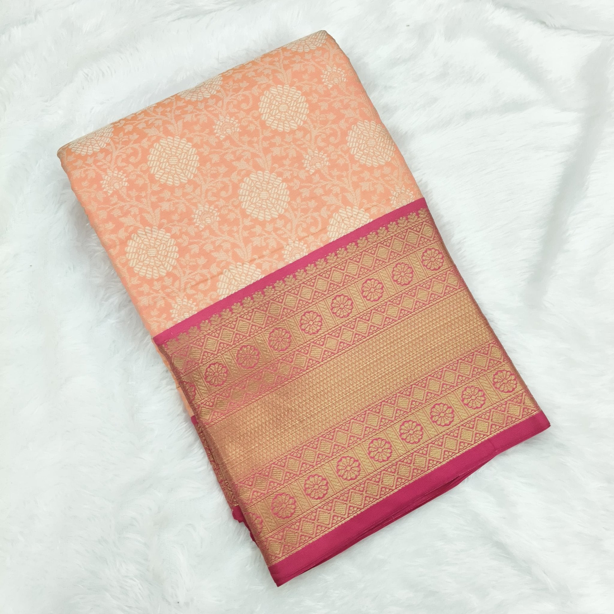 Pattu Silk Saree - StitchVogue