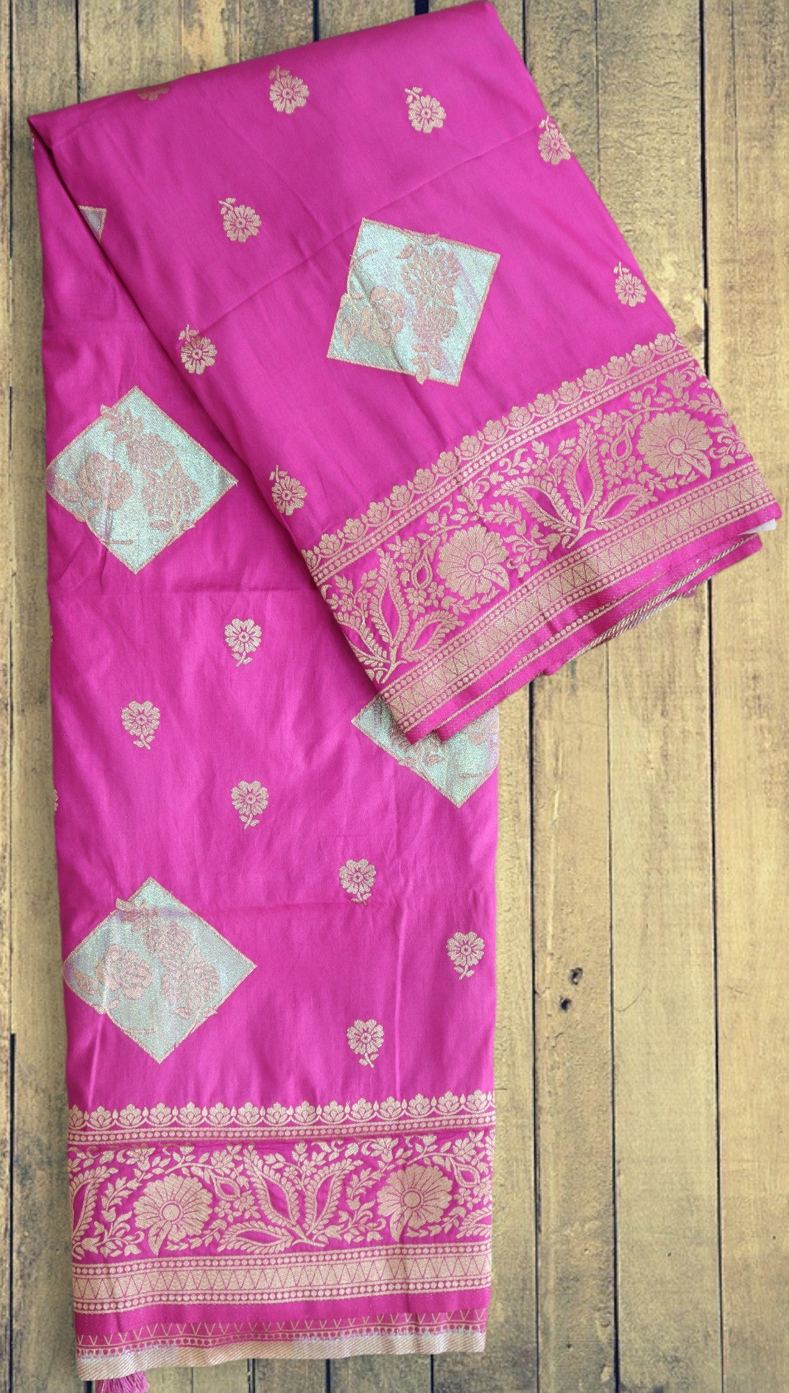 Dola Silk Saree