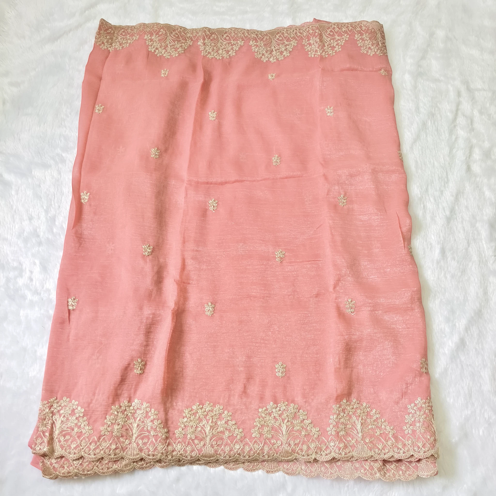 Crunchy Saree