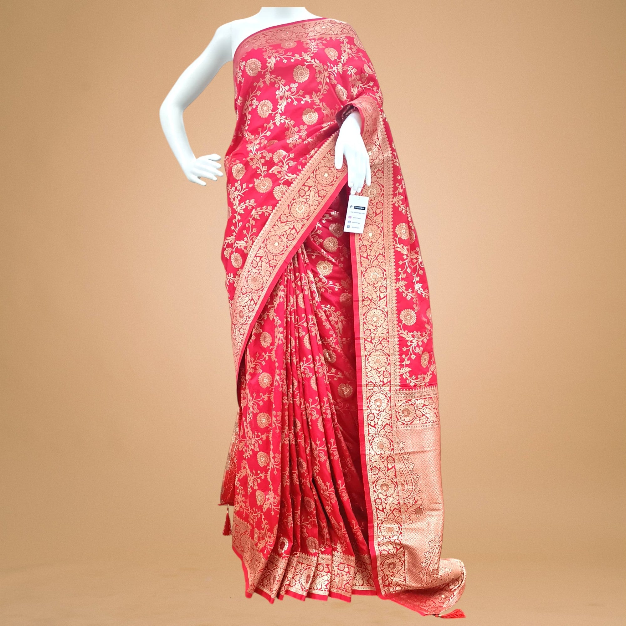 Dola Silk Saree - StitchVogue