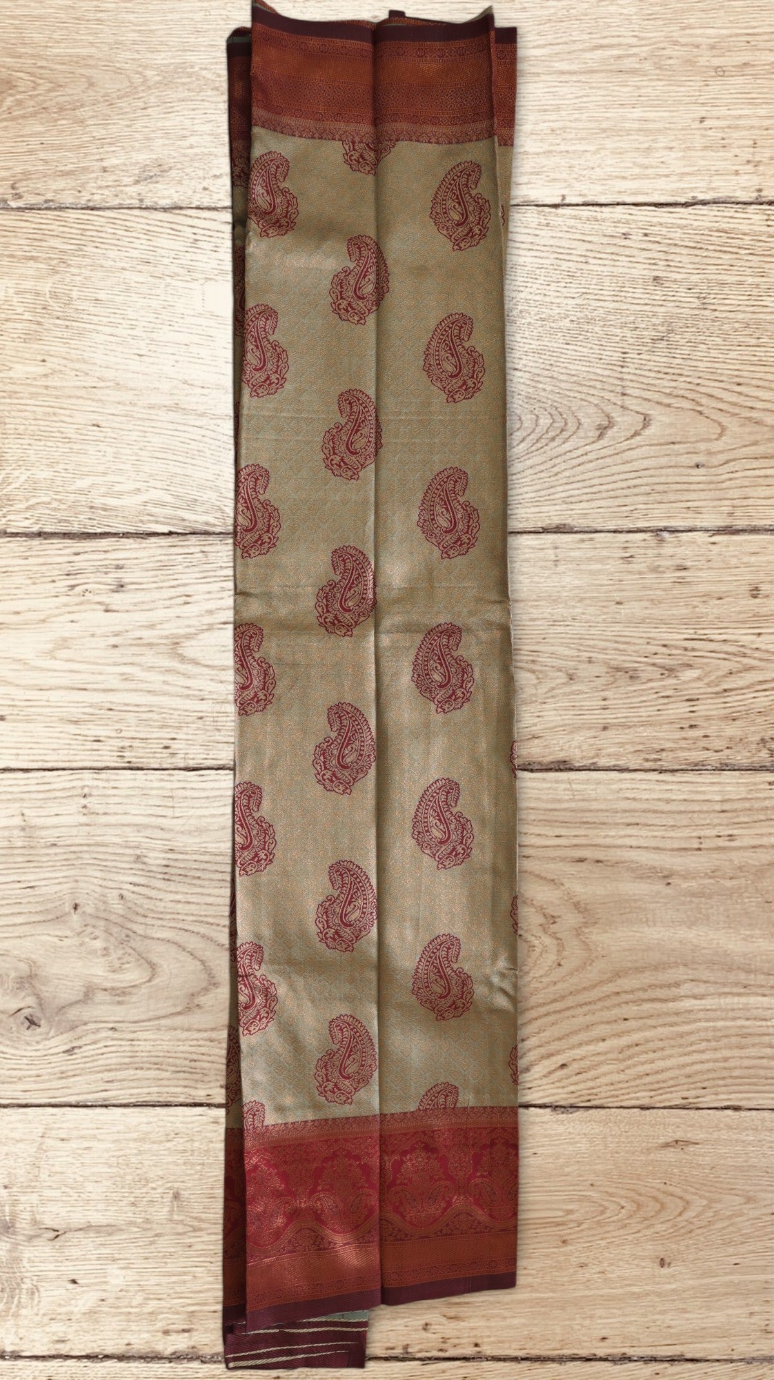 Kanjeevaram Silk Saree - StitchVogue