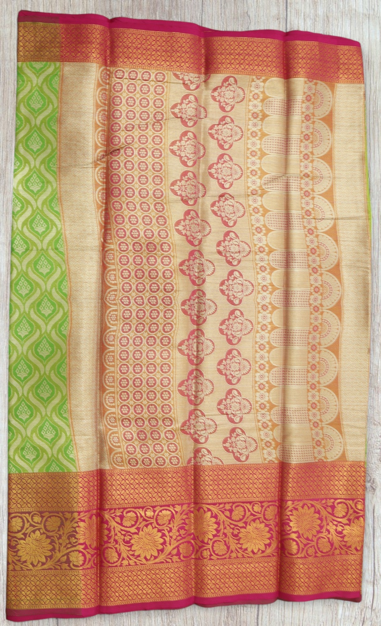 Pattu Silk Saree - StitchVogue