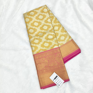 Pattu Silk Saree - StitchVogue