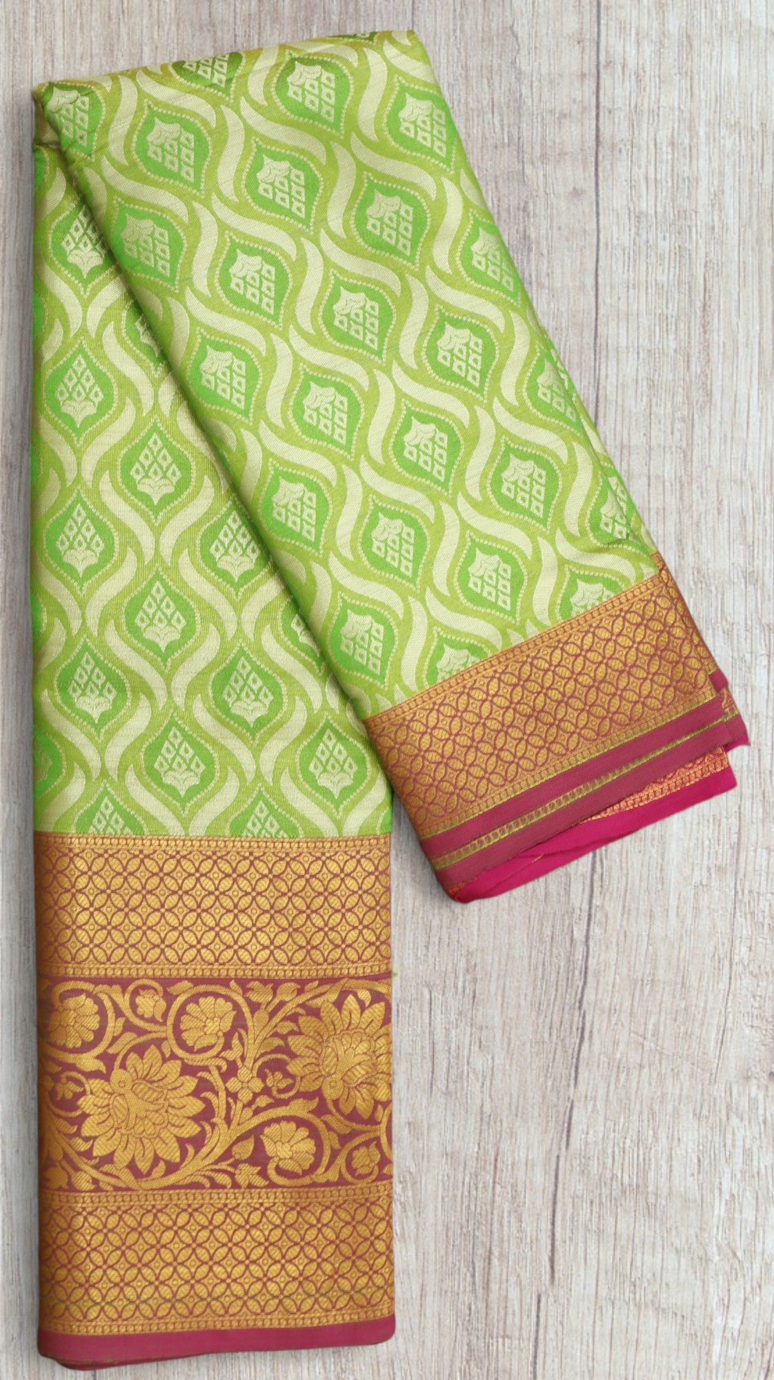 Pattu Silk Saree - StitchVogue