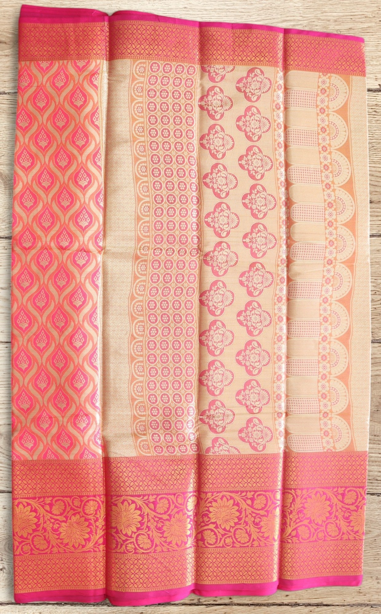 Pattu Silk Saree - StitchVogue