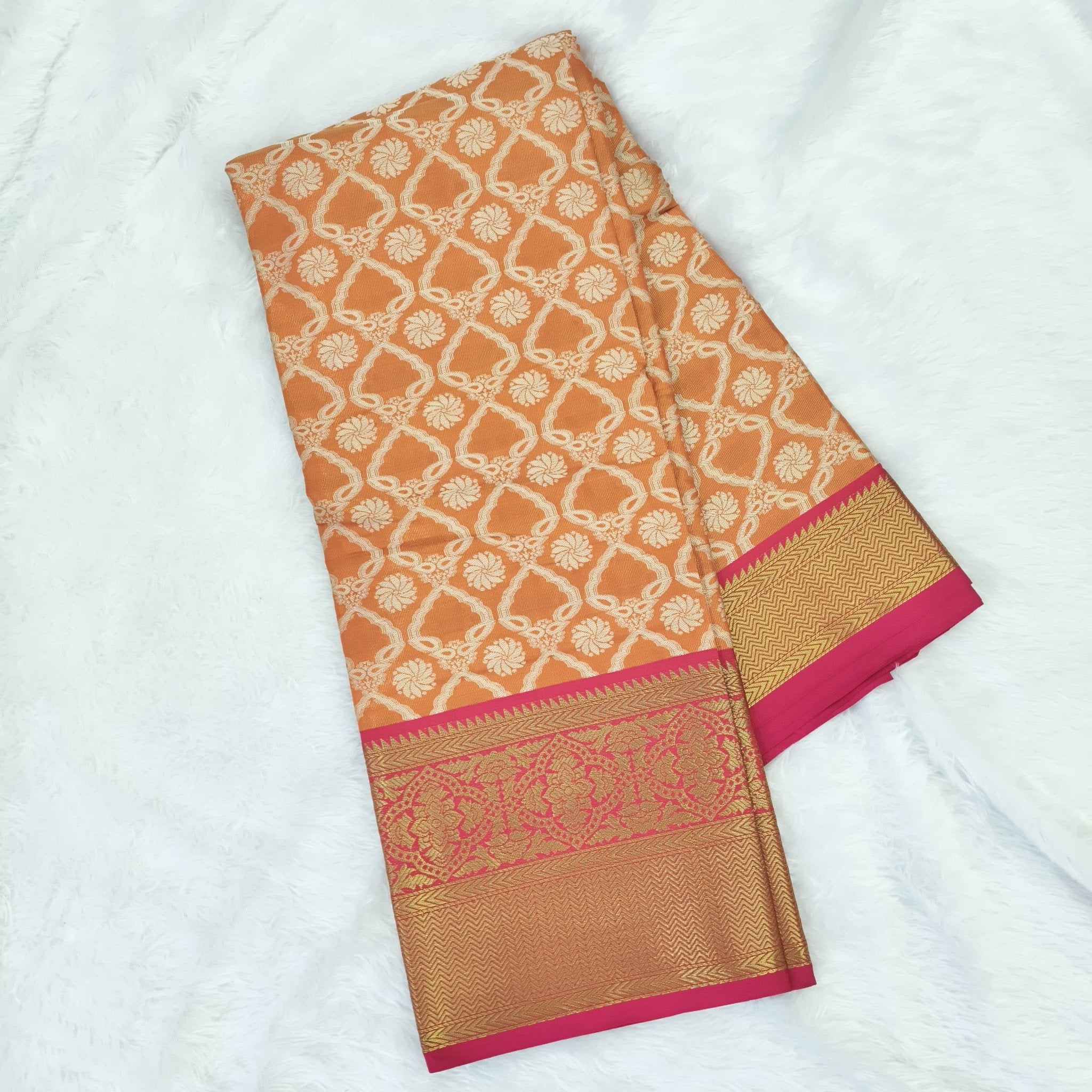 Pattu Silk Saree - StitchVogue
