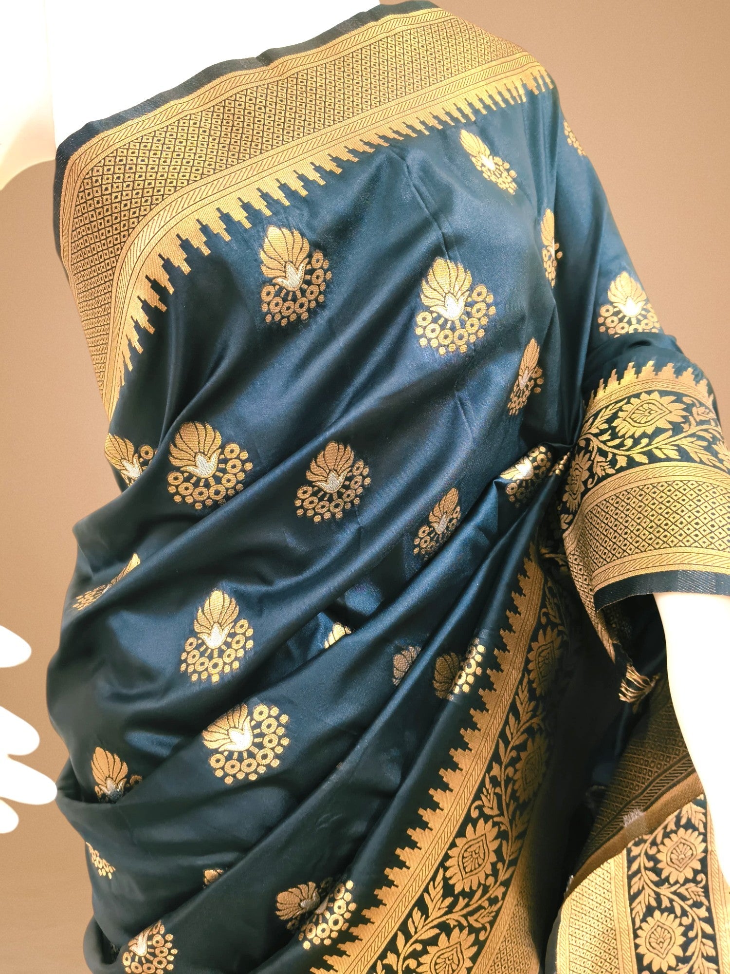 Soft Silk Saree - StitchVogue